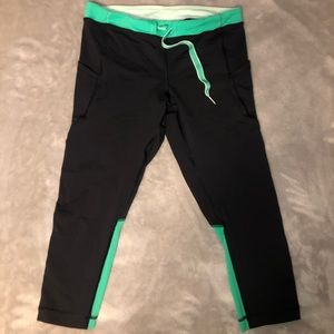 Lululemon Capris
